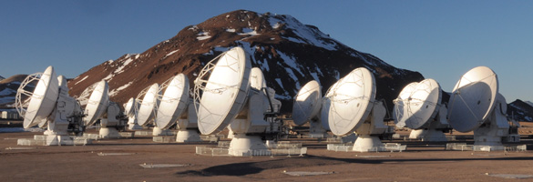 ALMA AOS, 5,050 m: Location of the antenna array and a technical building that houses the ALMA supercomputer: the Correlator. Adjacent to the Chajnantor Plateau but higher up is possible to obtain shots of the full landscape. Staying at the AOS at night is not allowed.