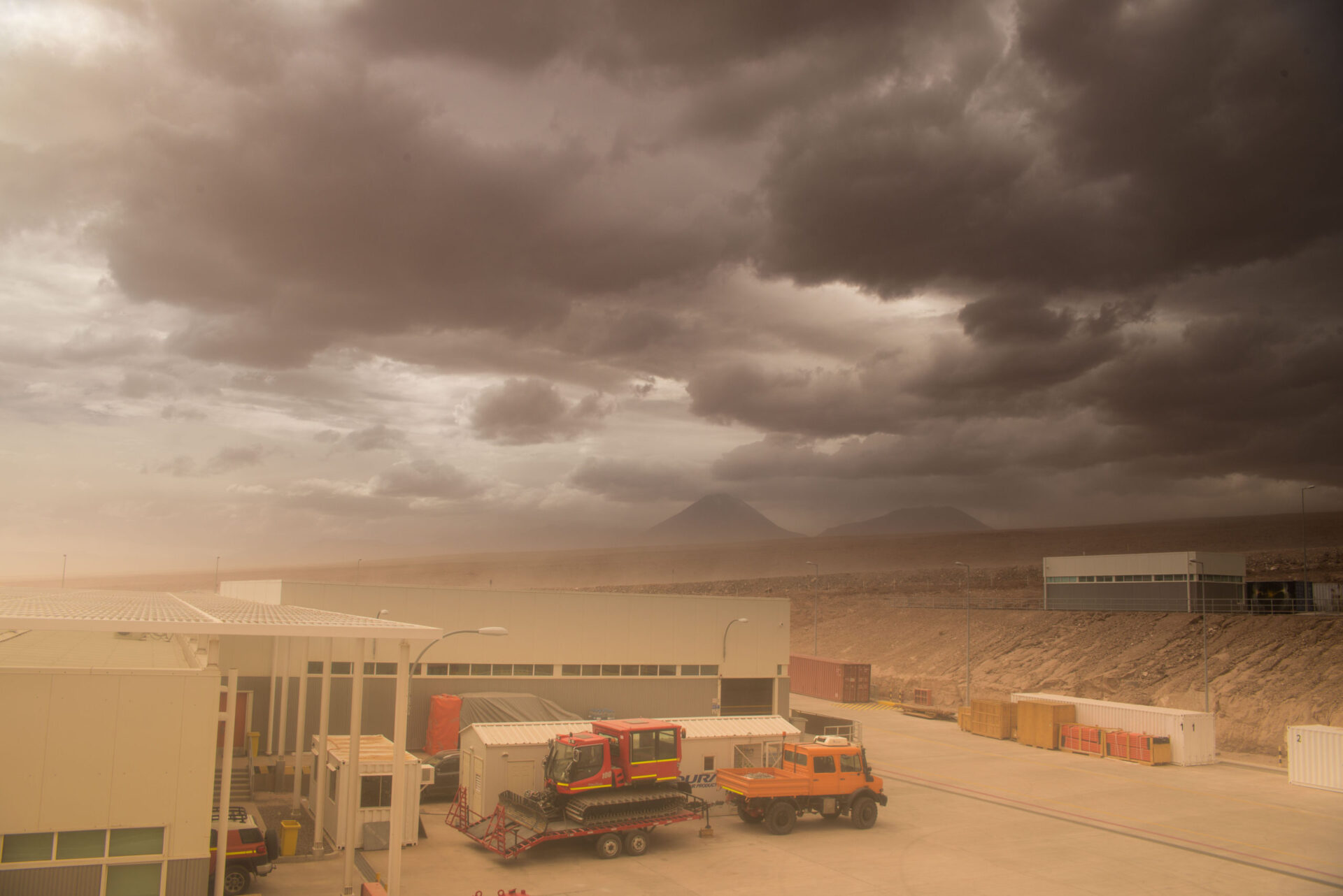 Una tormenta de arena azotó el OSF